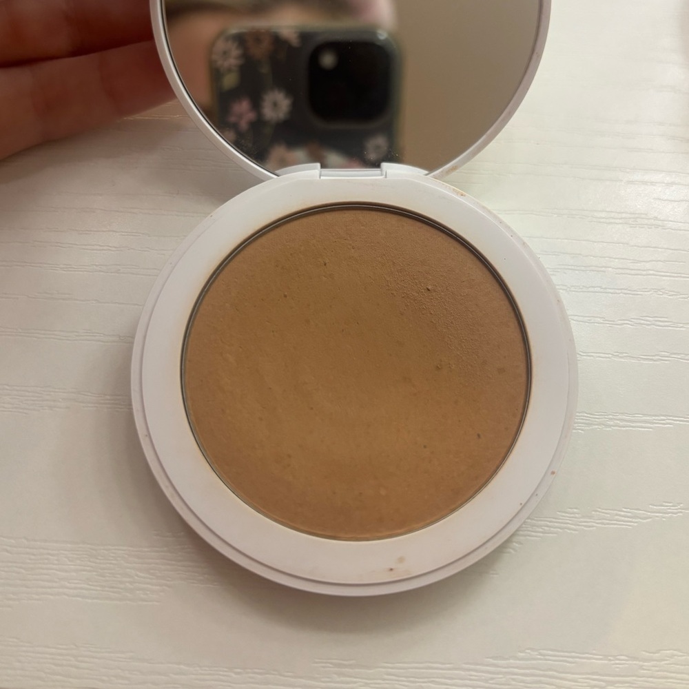 Makeup By Mario Softsculpt Blurring Bronzer